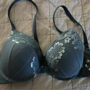 Victoria’s Secret Body By Victoria Push Up 38C